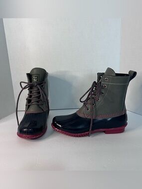 GH Bass & Co Harlequin Duck F16 Boots, Womens Size 7M, Gray Leather And Blue